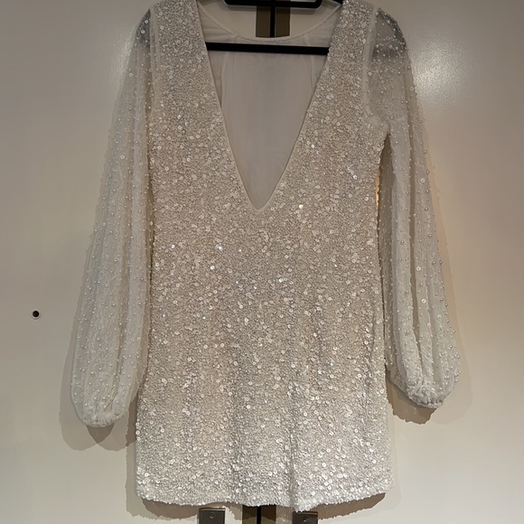 White Beaded Minidress - Picture 4 of 5